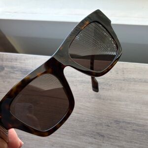 EUC Burberry B4360 Ernest Sunglasses